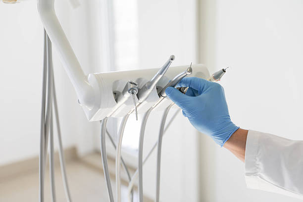 24/7 Emergency Teeth Whitening experts in Monroeville, OH
